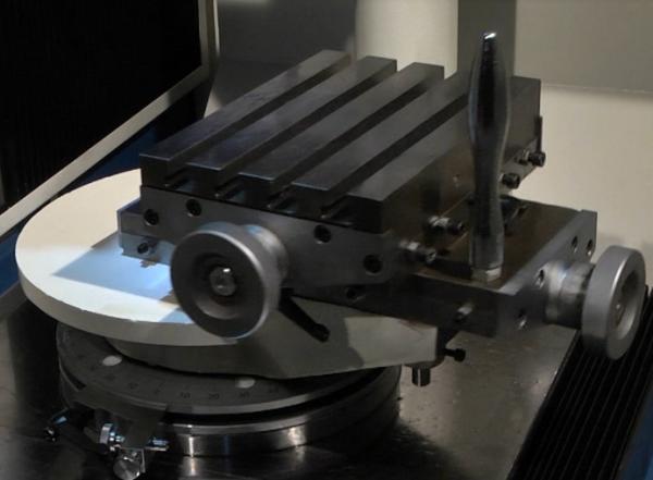 4つの軸線連結が付いている多結晶性ダイヤモンド0.001mm PCDの粉砕機