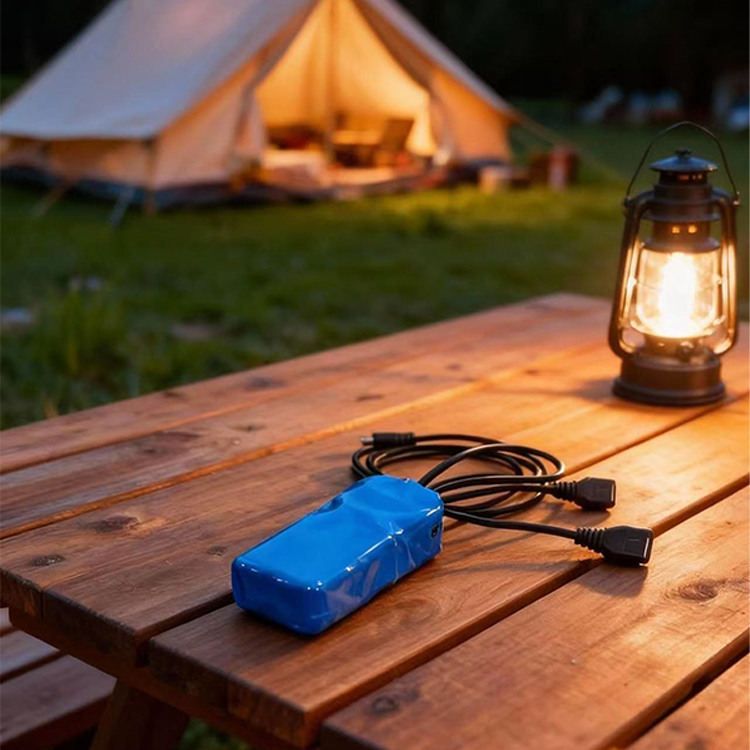 384000mAh Solar Generator (Portable Power Station) with 5V USB and DC5521 Ports