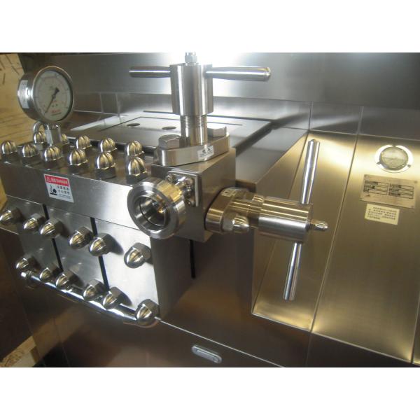 Homogenizador sanitário 6000L/H do gelado do PLC com limpeza do CIP