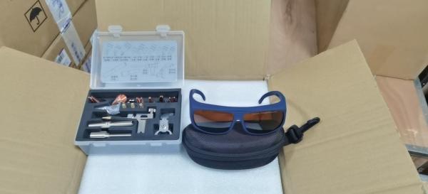 Hand Held Fiber Laser Cleaning Machine for Carbon Steel Rust Removal 500w 1000 Watt Applicable Material