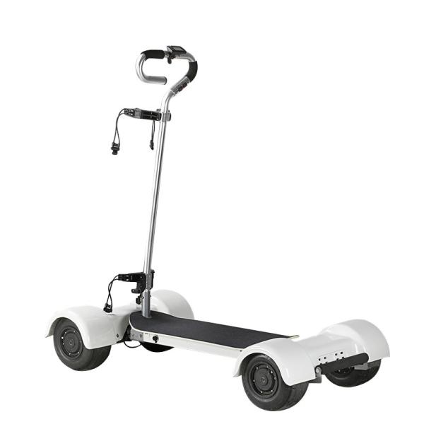 White Color Powerful Electric Scooter 60V Voltage 18.2Ah Battery 20km/H Max Speed