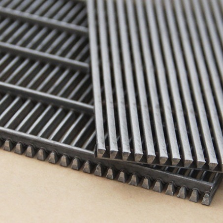 304 Stainless Steel Wedge Wire Mesh Screen V-Shaped Johnson Filter Mesh