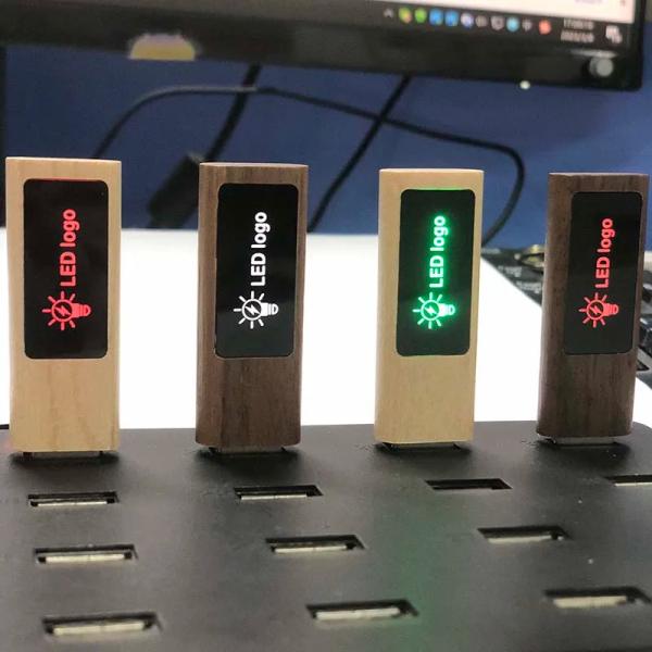 Светящийся деревянный USB флеш-накопитель LED Light Wood Pen Drive USB Memory Stick 8Gb 16Gb 32Gb 64Gb 128Gb