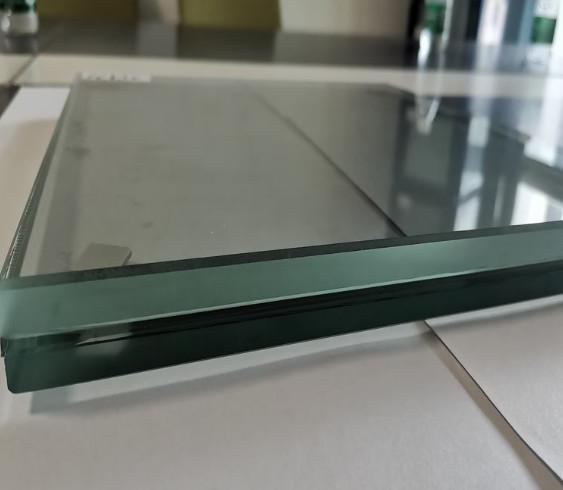 Edge Polished Tempered Over Laminated Glass With Custom Size