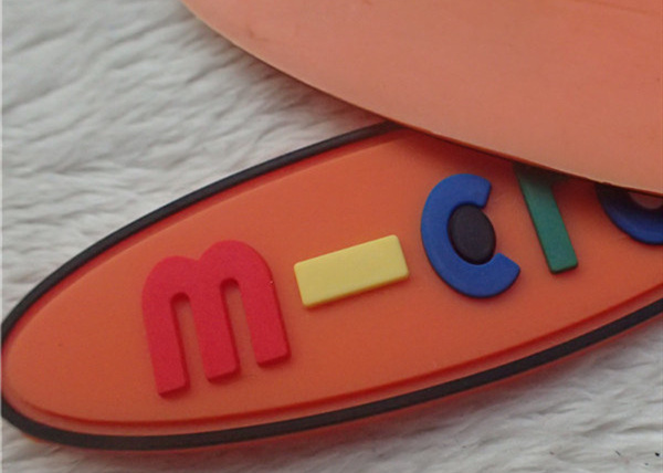 Нетоксические овальные творческие резиновые заплаты логотипа для одежд/детей кладут в мешки