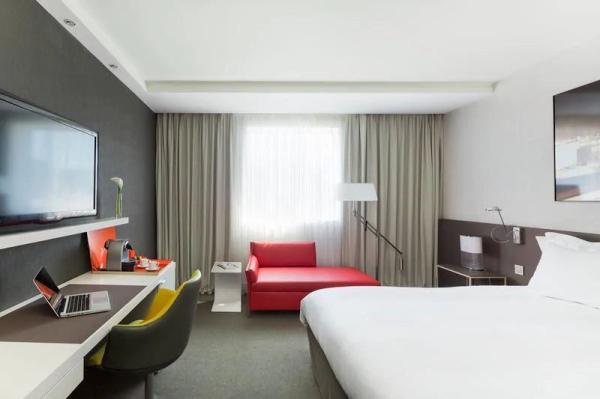 Nigeria hotel furniture agent from China furniture manufactuer for hotel interior bedroom set with wood TV table and des