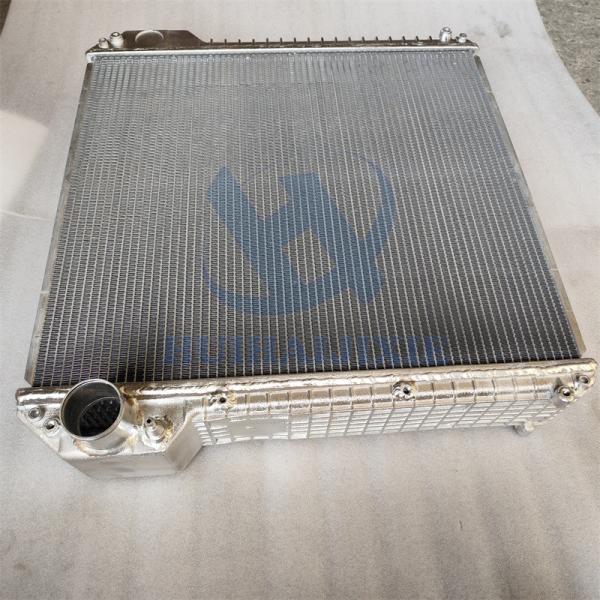 30/925394 30925394 建設機械の部品のJCB車輪ロード用のラジエーター 436 416S 426 414S