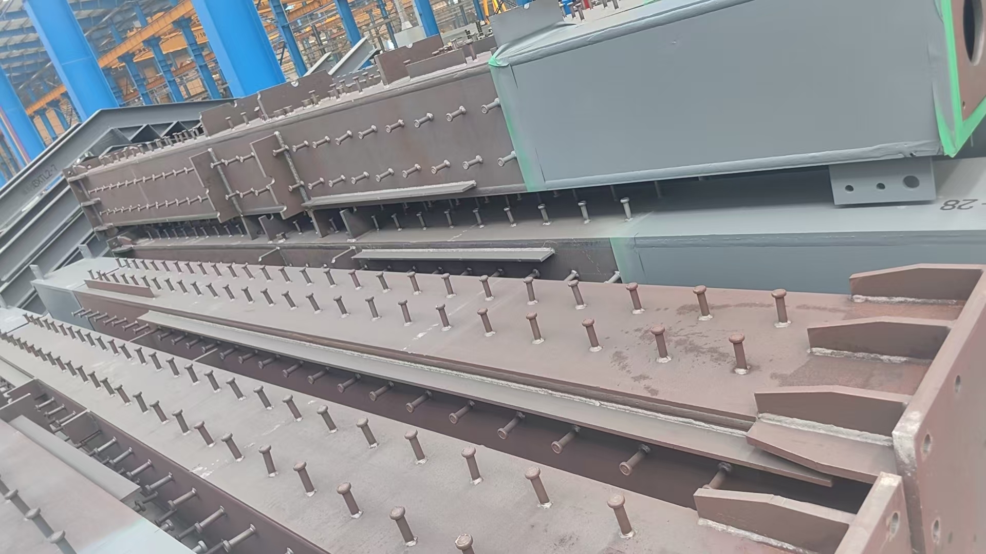 Pre-Engineered Fireproof and Seismic-Rated Steel Structure System for Commercial Steel Frame Buildings
