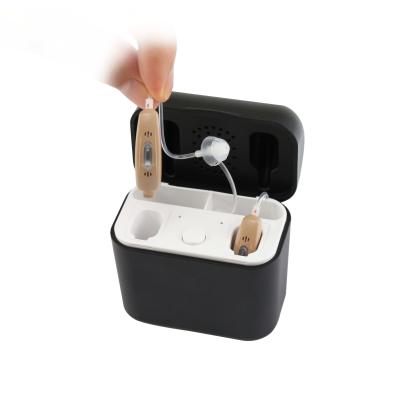 Aparelhos auditivos Bluetooth recarregáveis ​​para idosos surdos