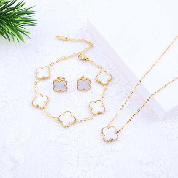 Stainless Steel Gold Plated Anti-Tarnish Clover Jewelry Set For Girls & Women
