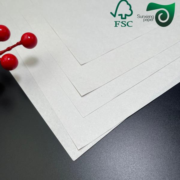 Papier d'impression en pâte de bois vierge de qualité AA 680 mm 1000 mm 45 gm Feuilles blanches de papier journal