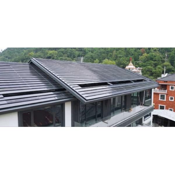 Short-Circuit Voltage Temperature Coeffi 0.04% 120W Black Flat Tile BIPV Solar Modules for Roof Generation Electricty