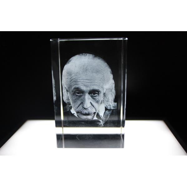 Diode Pumped 532nm 3D Laser Engraving Machine with 800 -1200 DPI Resolution