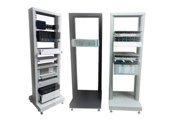 Armoire de rue Fibre optique 19'' racks type Indoor For Data Center
