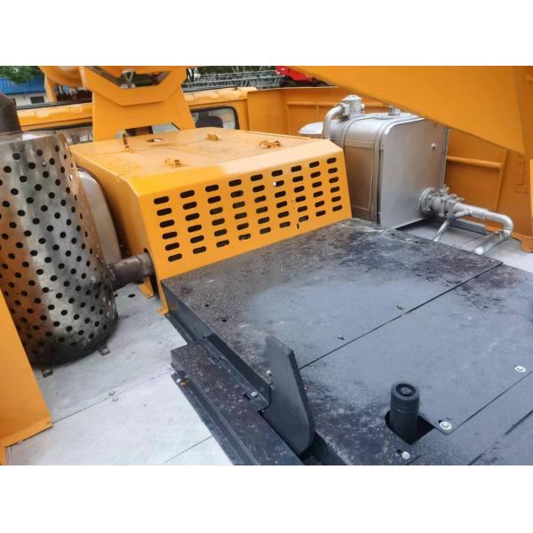 MOOG Hydraulic Cylinder and Eaton Hydraulic Pump Used Truck Crane QY100K at Affordable