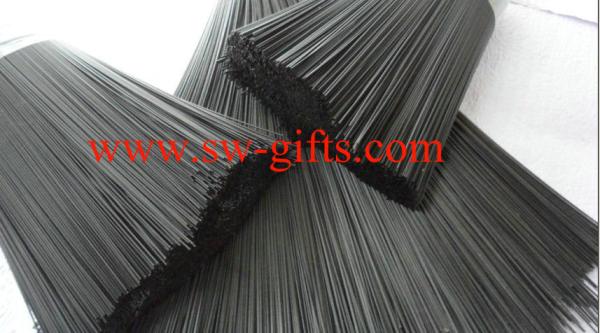 Pine tree needle pine branches pine need garland red berry garland pine needle