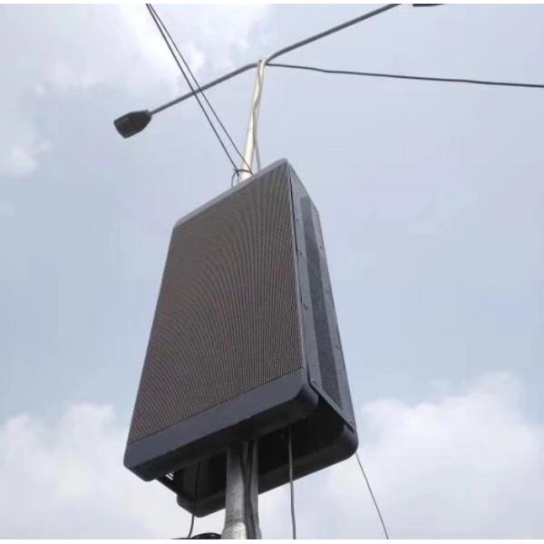 HD P4 SMD2121 6500nits Light Pole LED Display 4G Control