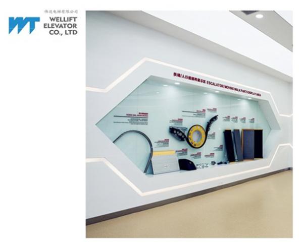 Stainless Steel / Aluminum Material Escalator Steps Width 600 / 800 / 1000MM