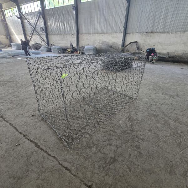 Heavy Duty Galvanized Woven Gabion Retaining Wall With Customized Box Sizes