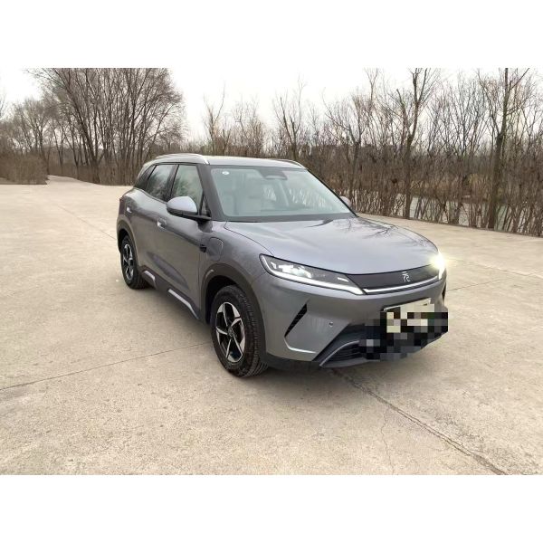 BYD 2025 Yuan UP Smart Edition with 401KM range, automatic transmission, and like-new condition for premium EV export