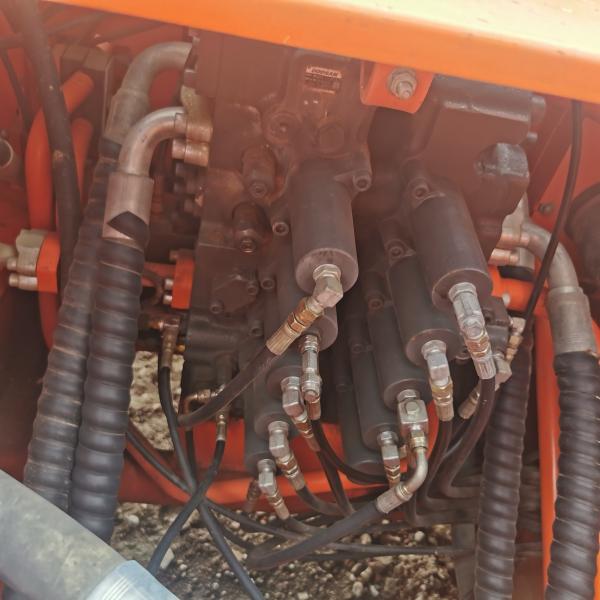 218KW Doosan DH420-7 DH420 DH420LC-7 Used Excavator Crawler 42Ton Heavy Duty Engineering Machinery