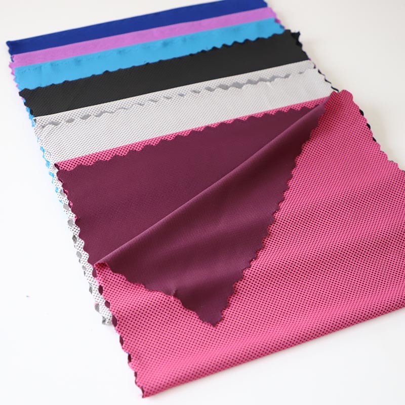 30x100cm 170gsm Cover Face Microfibre Sports Towel Workout With Cut Edge
