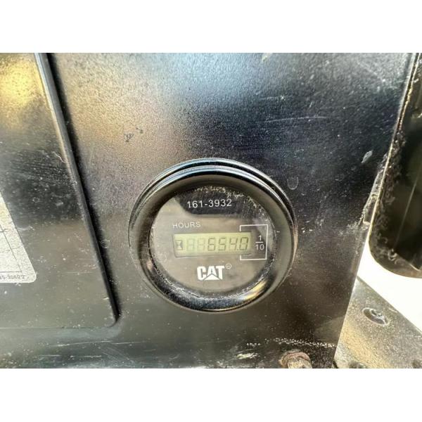 Used CAT 305.5E2 Mini Crawler Excavator with 0.22 m3 Bucket Capacity in Good Condition