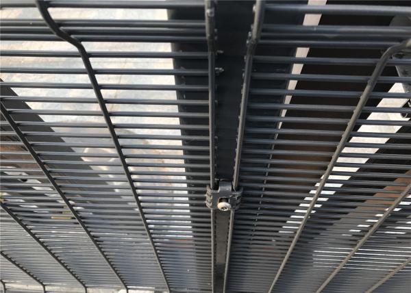 Clearvu Security Fencing Panels Height2100mm*Width2515mm Mesh 12.7mm*76.2mm*3.5mm diameter Pr-galvanized Powder Coated