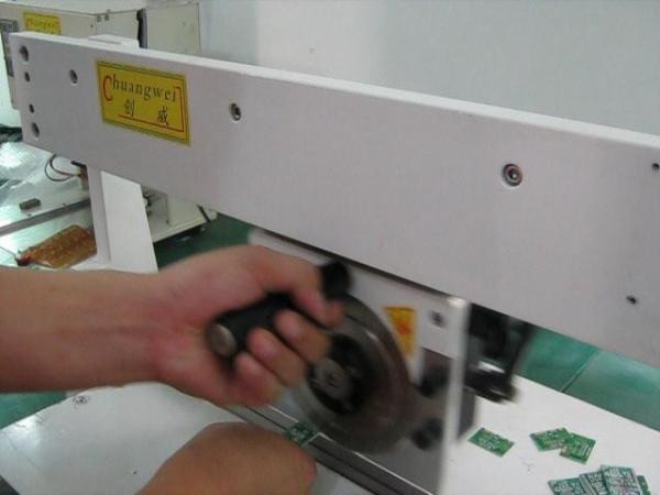 PWB Depaneling para a indústria electrónica móvel com as lâminas do aço de alta velocidade de Japão