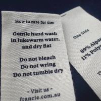 Écran viable de polyester d'OEM imprimant des labels d'habillement