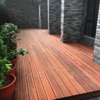 Plancher en bois de bambou tissé à fils carbonisés