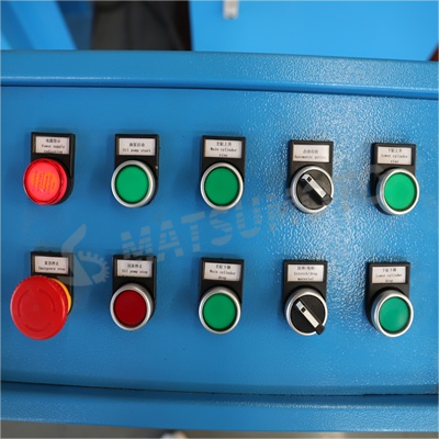 3150KN Four Column Industrial Hydraulic Press Machine Three Beam High Pressure