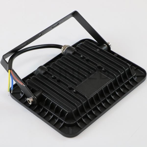 220v 30w 50w IP65 Waterproof Outdoor LED Flood Lights Iron Aluminum for garden