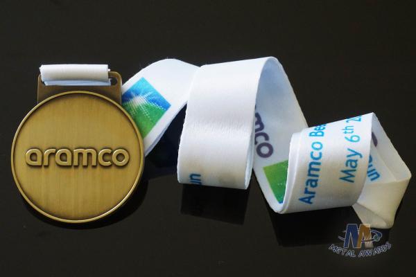Bespke Netherlands Logo Awards And Medals Both Side Antique Gold Plating Sublimated Ribbon