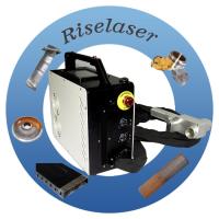 Máquina de remoção de ferrugem a laser portátil 50W 100W Pulsação Mochila Máquina de limpeza a laser