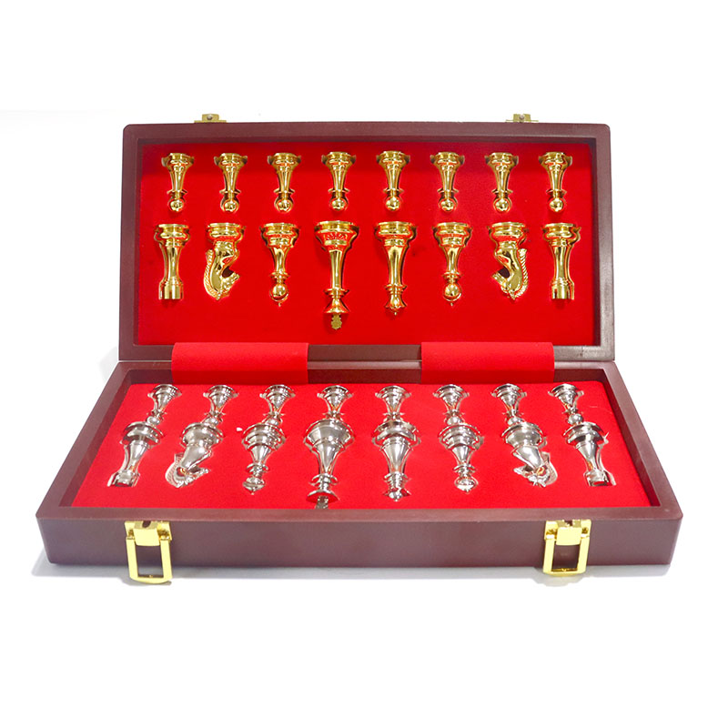 Wholesale Customized Logo Zinc-Alloy Foldable Chess Set Metal Chessboard
