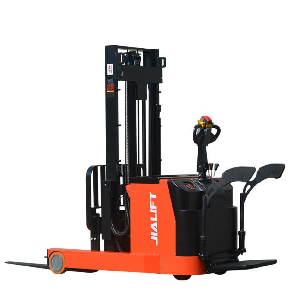 Electric Reach Stacker Standing On 1300kg Lifting Height 1600mm