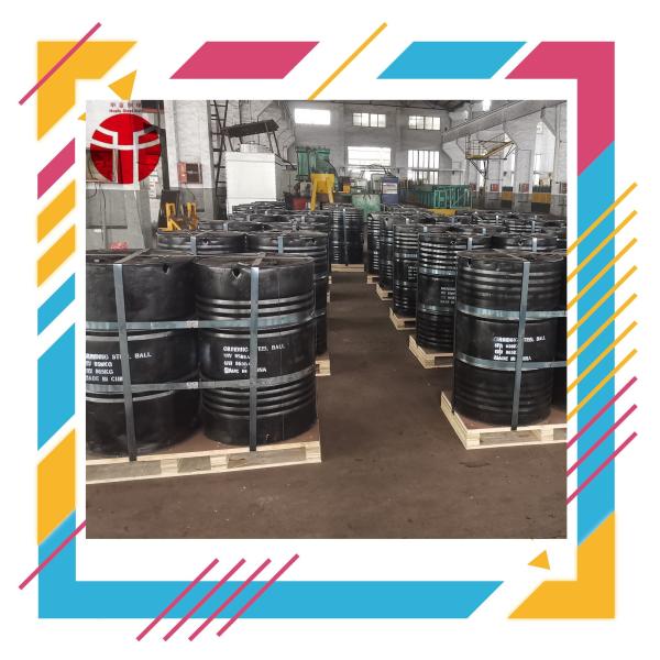 Taux de rupture ≤ 1% Boules de meulage forgées pour usine de ciment Dureté de