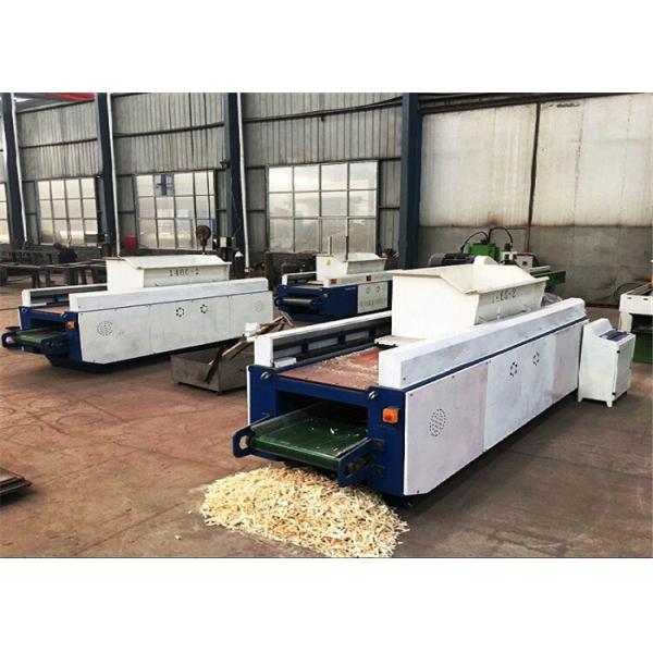 330*155*135cm 2400kg 800kg/H Wood Shaving Machine