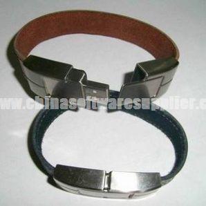 Movimentação 003 do flash de USB do metal e do couro