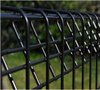 Le marché de la Malaisie a galvanisé le bureau à cylindre de recourbement Mesh Fence de triangle de 5mm/de 6mm que BRC a soudé le fil Mesh Fence