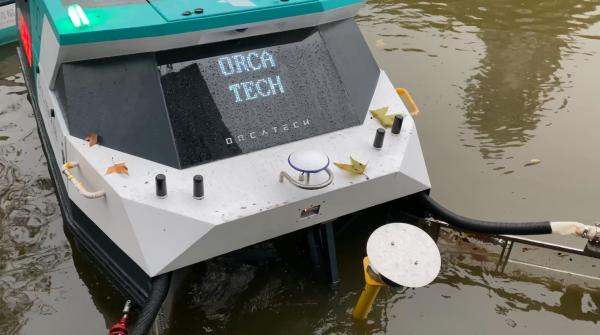 Small Aluminum Unmanned Lake Cleaning Boat TITAN Weed Wacker Rc Boat