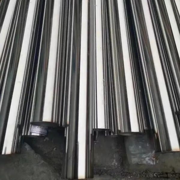 Bright Polish Stainless Steel Pipe 316L Material for Food Grade Applications
