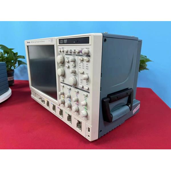 Прочный осциллограф Tektronix DPO7104 с цифровым люминофором 1 ГГц