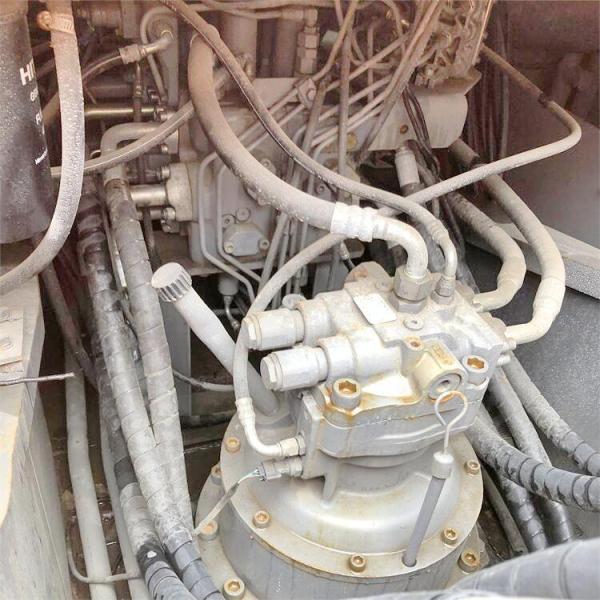 Japan original Used Hitachi ZX240-3G Excavatorwith less hours and near year