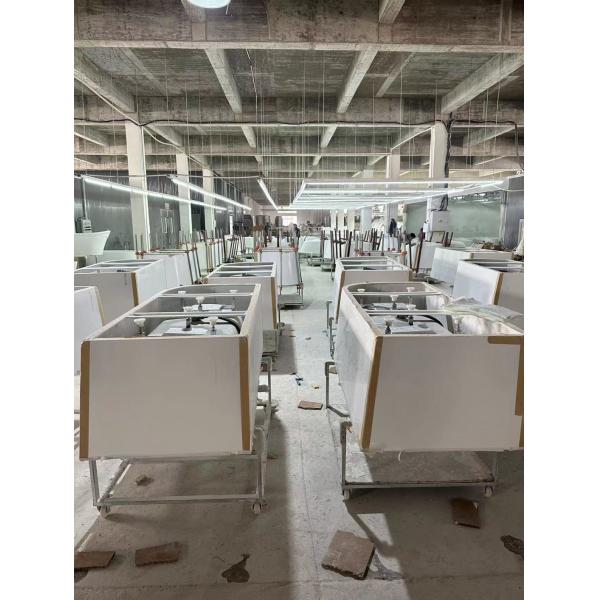 Poland White Black Colors PMMA Acrylic Freestanding Bathtub Left/Right Customization
