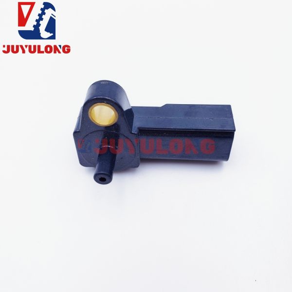 JUYULONG  Intake Pressure Sensor 6261-81-2600 for Komatsu PC400-8 450-7 450-8 Excavator Construction Machinery Parts