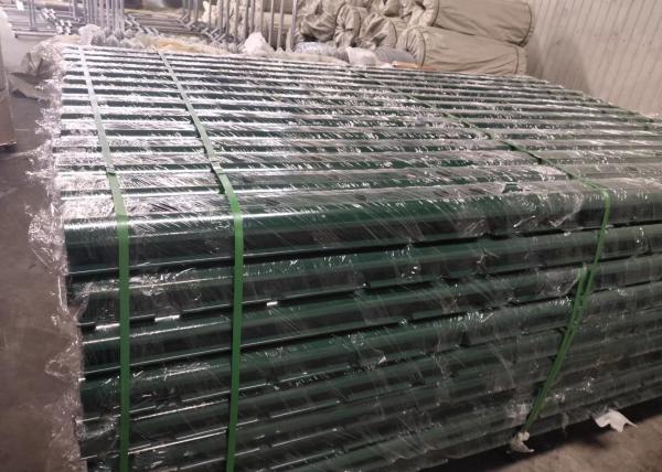 A rede de arame soldada anúncio publicitário curvou modelos da cerca 3D do metal 50x150mm 50x200mm