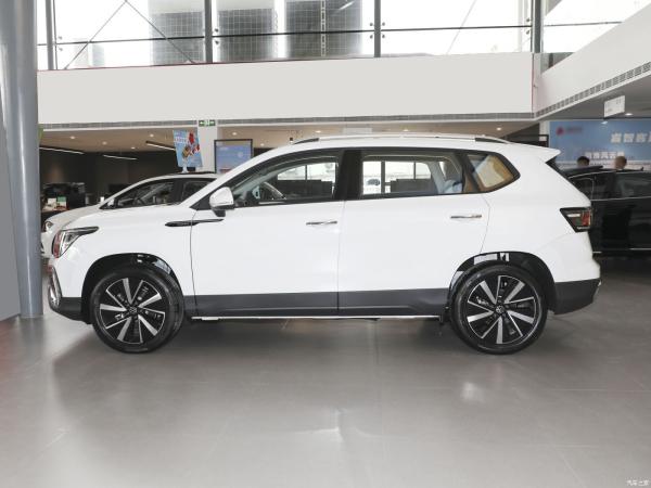 2023 Volkswagen Tharu 300TSI 2WD Moon Version SUV with Automatic Air Conditioner