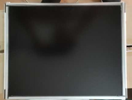 LCM 1280 (RGB) ×1024, SXGA, 86PPI    ² 700 cd/m    19